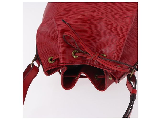 Bolso de Hombro LOUIS VUITTON Epi Petit Noe Rojo M44107 LV Auth 189163 Roja - vista 6