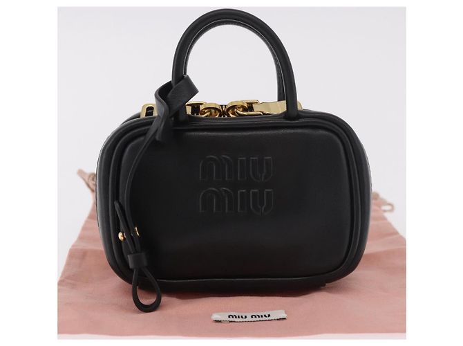Charm per borsa Miu Miu Matelasse in pelle nera e oro Auth 188997M Nero D'oro - vista 12