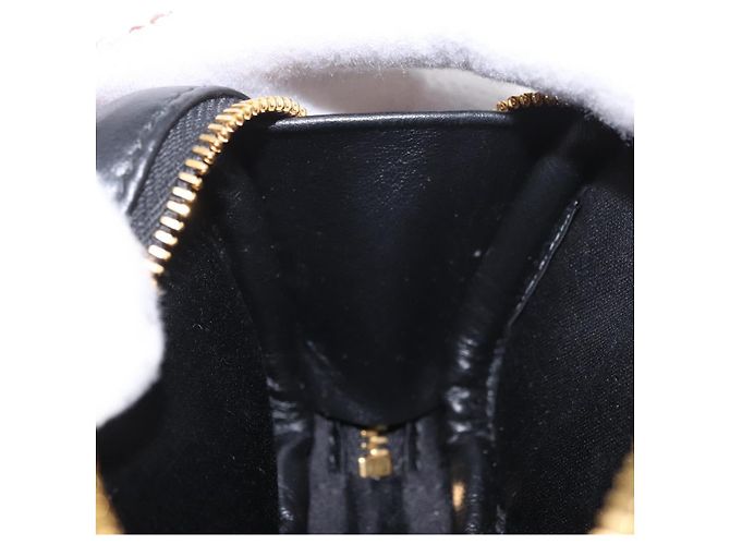 Charm per borsa Miu Miu Matelasse in pelle nera e oro Auth 188997M Nero D'oro - vista 19