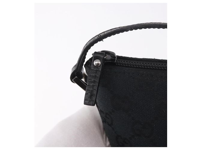 GUCCI GG Canvas Accessory Pouch Black Silver Auth 189166V Silvery - view 9