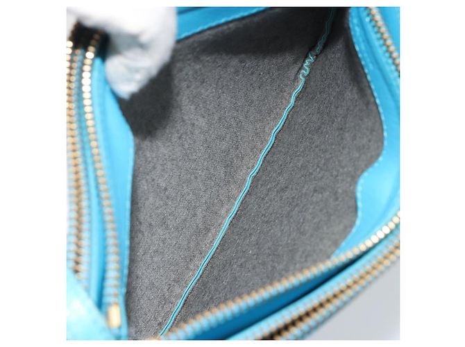 Céline Borsa a tracolla CELINE Trio in pelle azzurro oro Auth 189302 D'oro Blu chiaro - vista 20
