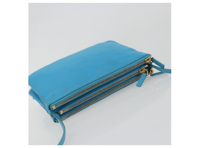 Céline Borsa a tracolla CELINE Trio in pelle azzurro oro Auth 189302 D'oro Blu chiaro - vista 6