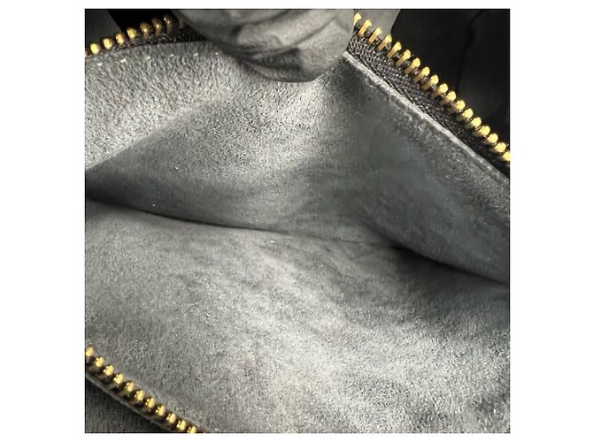 Borsa Louis Vuitton Pont Neuf in pelle Epi Nero - vista 10
