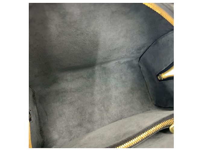Borsa Louis Vuitton Pont Neuf in pelle Epi Nero - vista 9