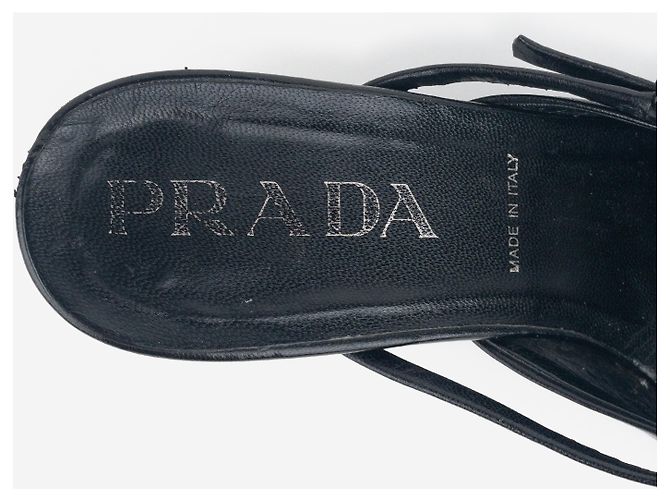 Mules Prada anni 2000 con punta quadrata, occhielli e tacco kitten Nero - vista 8