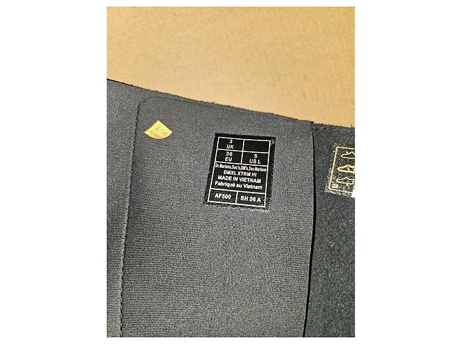 Dr. Martens DMLX XTRM HI Overknee-Stiefel Schwarz Leder - Ansicht 5