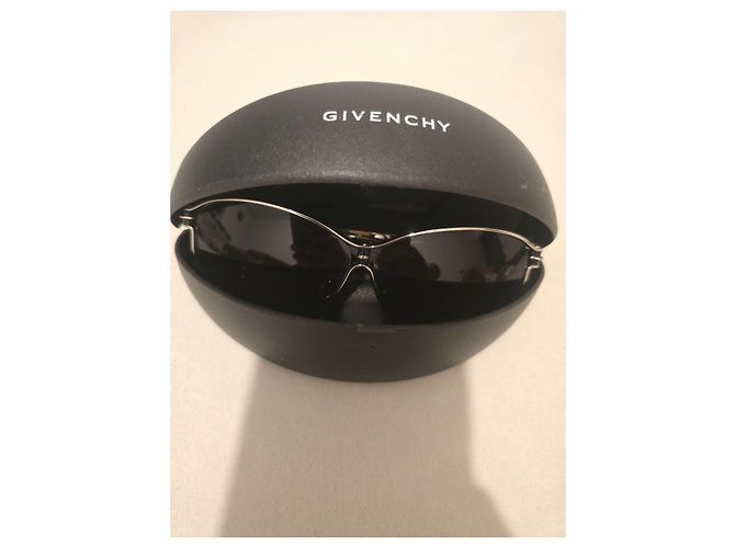 Givenchy SGV A52 Sonnenbrille - Schwarz - Ansicht 13
