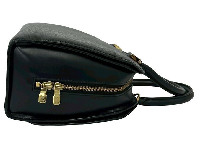 Borsa Louis Vuitton Pont Neuf in pelle Epi Nero - vista 6
