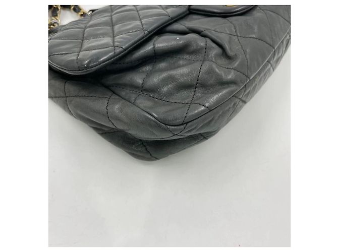 Timeless Borsa a tracolla Chanel Classic Jumbo in pelle trapuntata nera Nero - vista 12