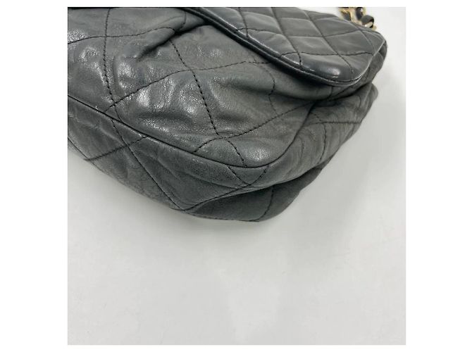 Timeless Borsa a tracolla Chanel Classic Jumbo in pelle trapuntata nera Nero - vista 13