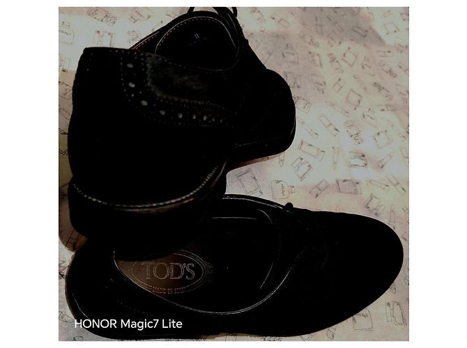 Tod's Brogues in scamosciato nero - vista 5