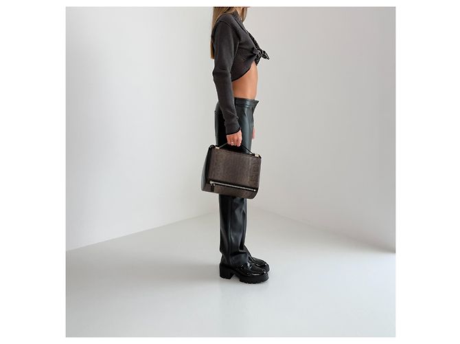 Givenchy Pandora Box Piccola Borsa a Tracolla in Pelle di Lucertola Marrone - vista 5