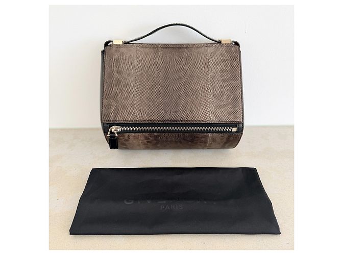 Givenchy Pandora Box Piccola Borsa a Tracolla in Pelle di Lucertola Marrone - vista 7