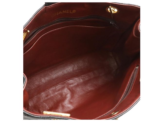 Borsa a tracolla Chanel Matelassé Coco Mark Chain Nero - vista 8