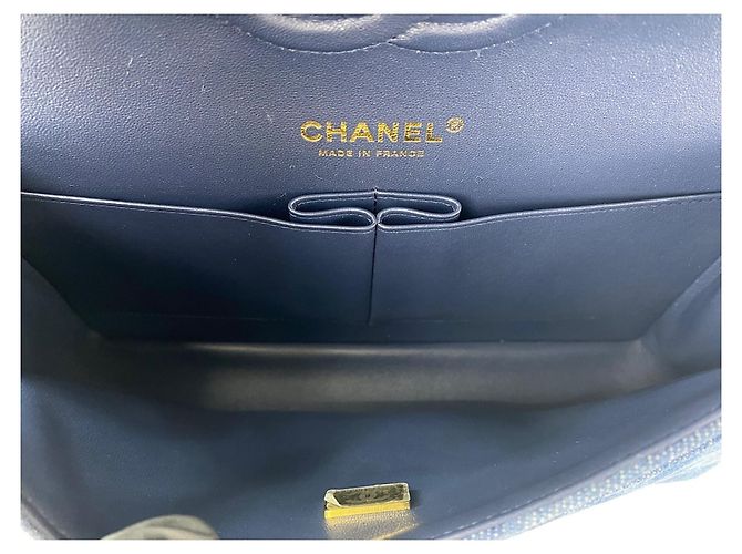 Borsa a tracolla Chanel 25 blu - vista 13