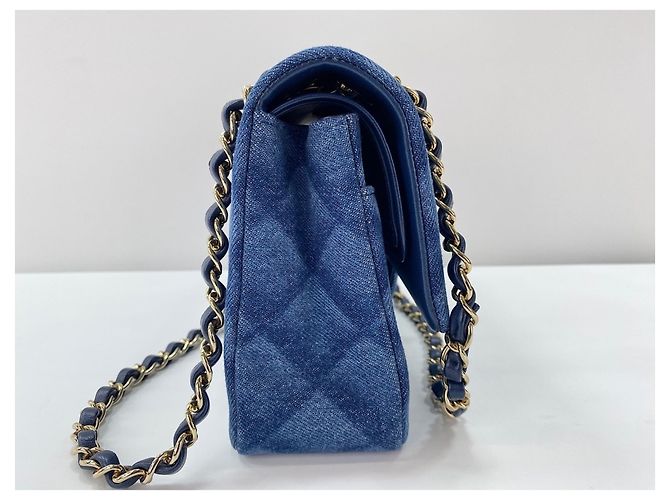 Borsa a tracolla Chanel 25 blu - vista 5