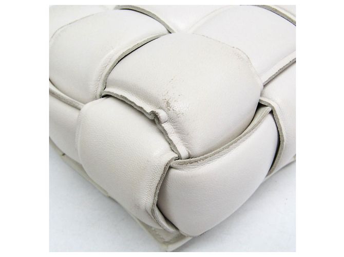 Borsa a Spalla Bottega Veneta Intrecciato Padded Cassette Bianco sporco - vista 5