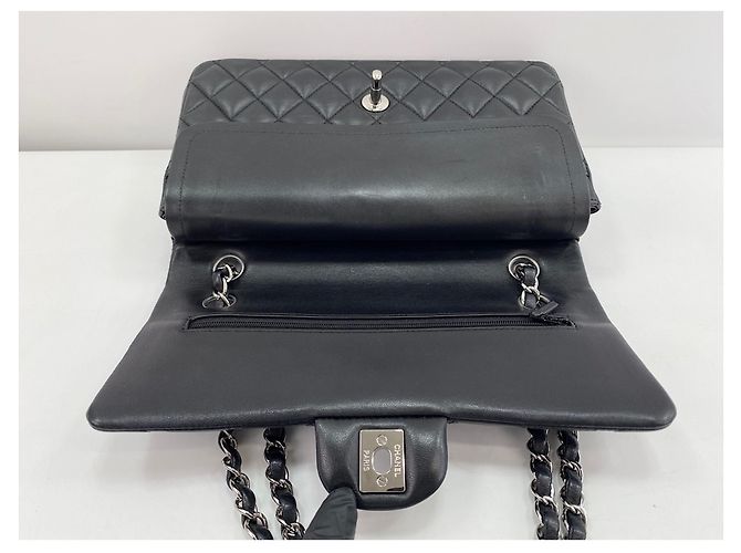 Timeless Borsa a tracolla Chanel Matelassé 25 Nero - vista 12