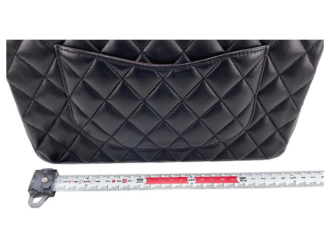 Timeless Borsa a tracolla Chanel Matelassé 25 Nero - vista 3