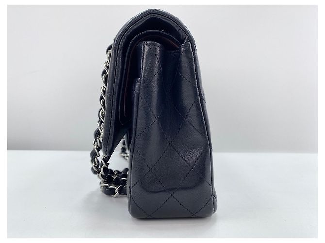 Timeless Borsa a tracolla Chanel Matelassé 25 Nero - vista 4