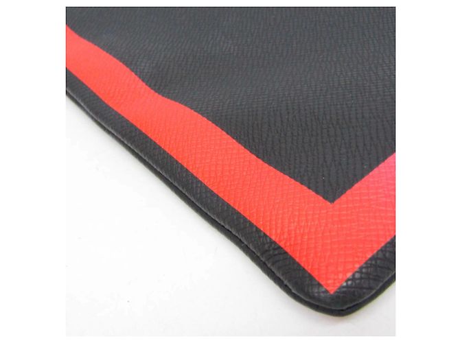 Louis Vuitton Taiga Rainbow Pochette M30347 Nero Multicolore - vista 5
