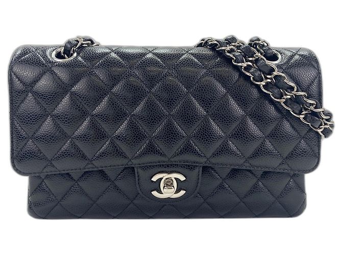 Borsa a tracolla Chanel Matelassé nera Nero - vista 14