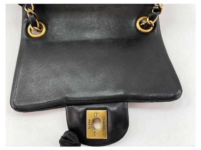 Borsa a Spalla Mini Matelassé Chanel Nero - vista 11
