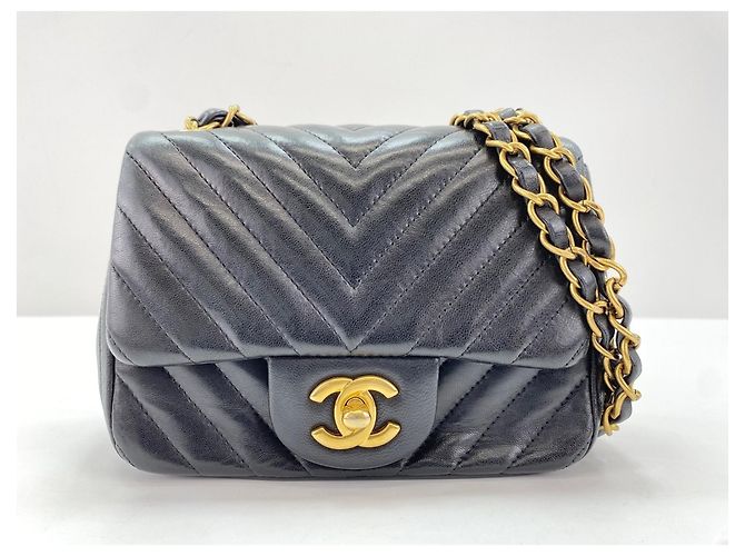 Borsa a Spalla Mini Matelassé Chanel Nero - vista 14