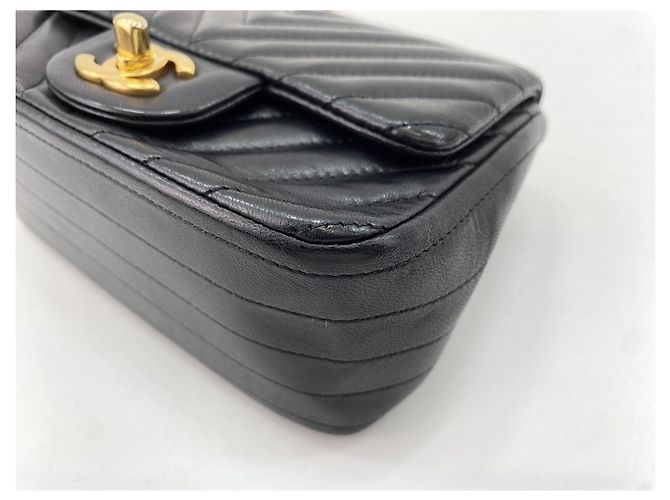 Borsa a Spalla Mini Matelassé Chanel Nero - vista 7