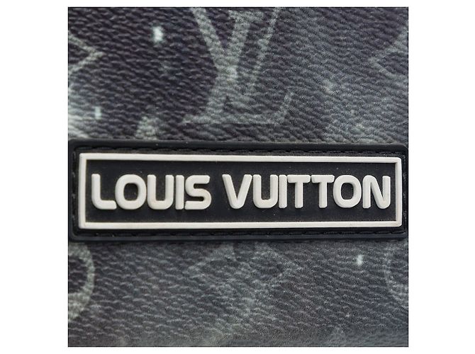 Louis Vuitton Pochette Voyage MM Monogram Galaxy Nero - vista 5