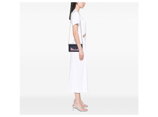 Céline Celine Bicolor Leder-Umschlaggeldbörse in Schwarz mit Kette - Ansicht 6