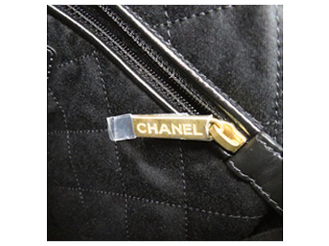 Chanel 22 Rucksack aus gestepptem glänzendem Kalbsleder Schwarz Large - Ansicht 6