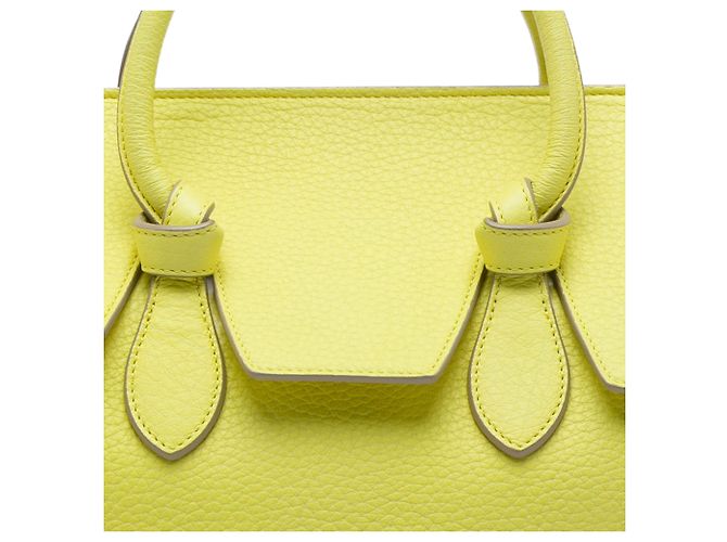 16 Céline Borsa Celine Tie Knot in pelle di vitello granulata gialla Small Giallo - vista 6