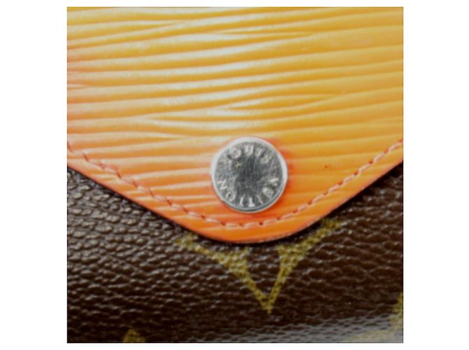Cartera Louis Vuitton Portefeuille Marly Tri-fold Wallet Castaño Naranja Monograma - vista 12