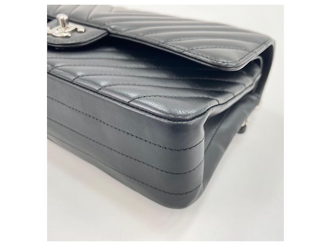 Borsa a tracolla Chanel Matelassé nera Nero - vista 8