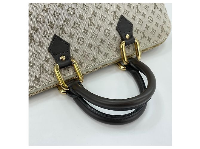 Borsa lunga Louis Vuitton Alma in Khaki Cachi - vista 10
