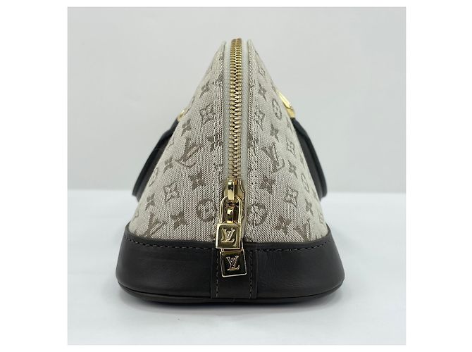 Borsa lunga Louis Vuitton Alma in Khaki Cachi - vista 6