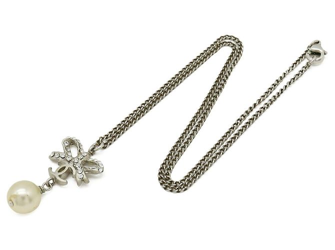 Collana con nastro logo Coco e perle finte CHANEL Argento Crudo - vista 3