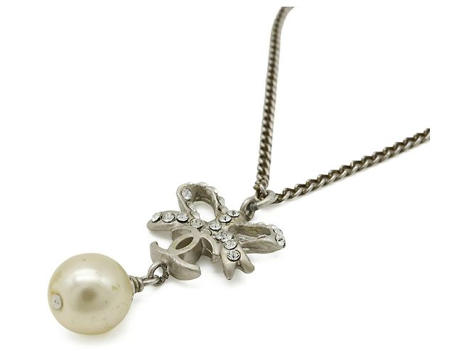 Collana con nastro logo Coco e perle finte CHANEL Argento Crudo - vista 4