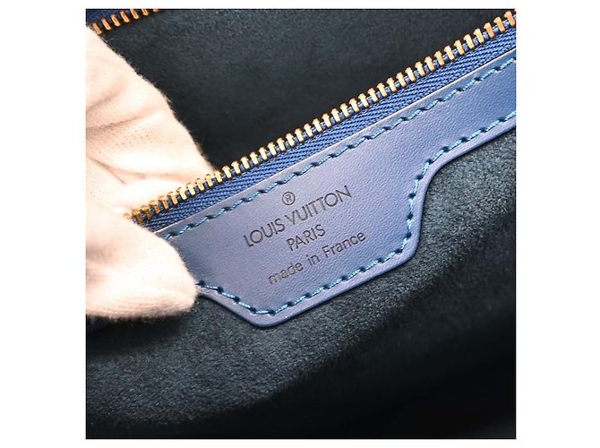 Louis Vuitton Lussac in pelle Epi Blu - vista 4