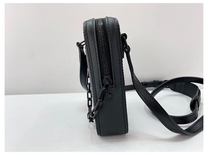 Borsa a tracolla Louis Vuitton Danube Messenger Nero - vista 3