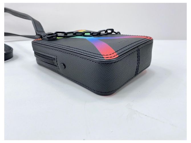 Borsa a tracolla Louis Vuitton Danube Messenger Nero - vista 6