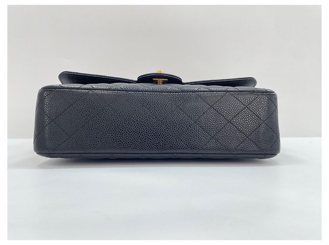 Chanel Matelassé Schultertasche Schwarz - Ansicht 6