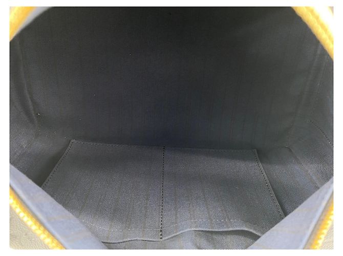 Borsa Louis Vuitton Inspire Nero - vista 10