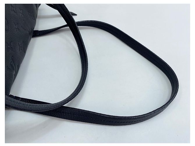 Borsa Louis Vuitton Inspire Nero - vista 8