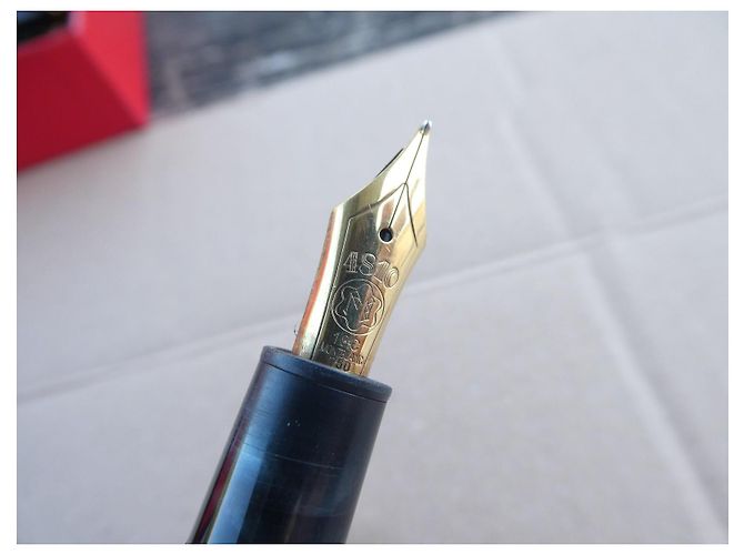 Montblanc Meisterstück 146 Gold Füllfederhalter - Ansicht 10