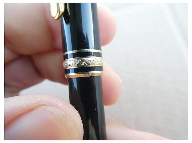 Montblanc Meisterstück Classique Stylo Bille Or Noir Doré - vue 10