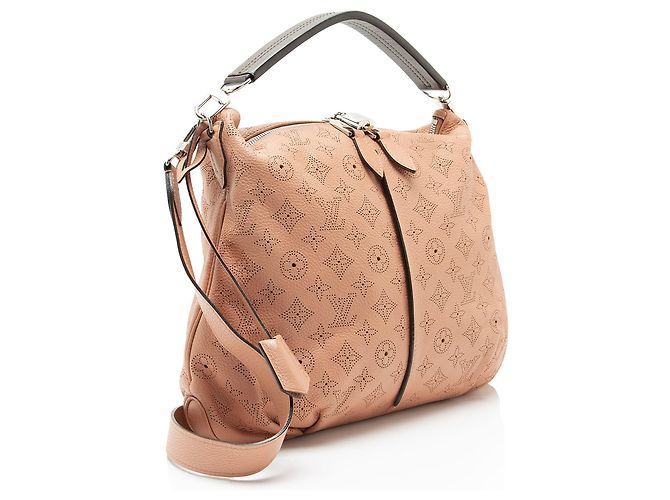 Bolso de hombro Louis Vuitton Mahina Leather Selene PM Rosa - vista 2