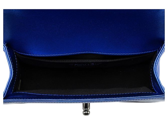 Borsa Boy Small in vernice metallizzata Chanel Blu - vista 7