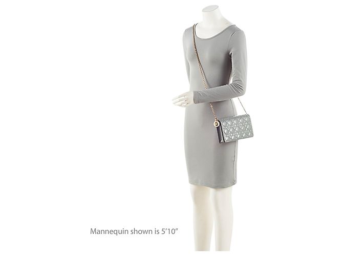 Cartera Lady Dior Cannage en piel charol con cadena Gris - vista 5